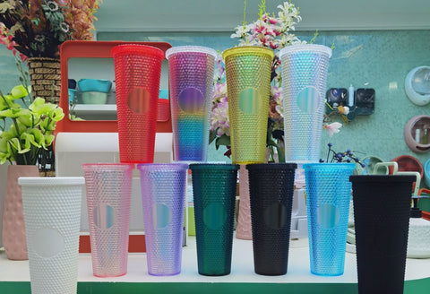 710ml Studded Gradient Color Double Walled Insulated Cup with Straw