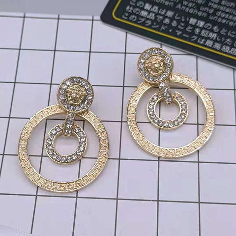 V Circle Earrings