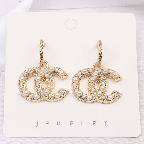 Drop Pearl Earrings