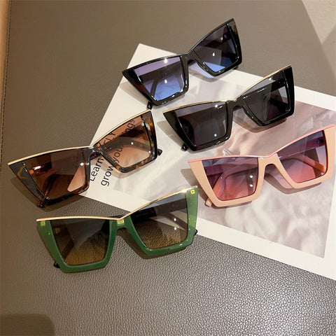 Trendy Cat Eye Sunglasses