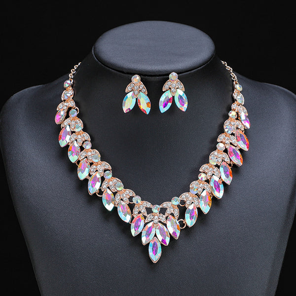 Crystal Short Clavicle Necklace Set