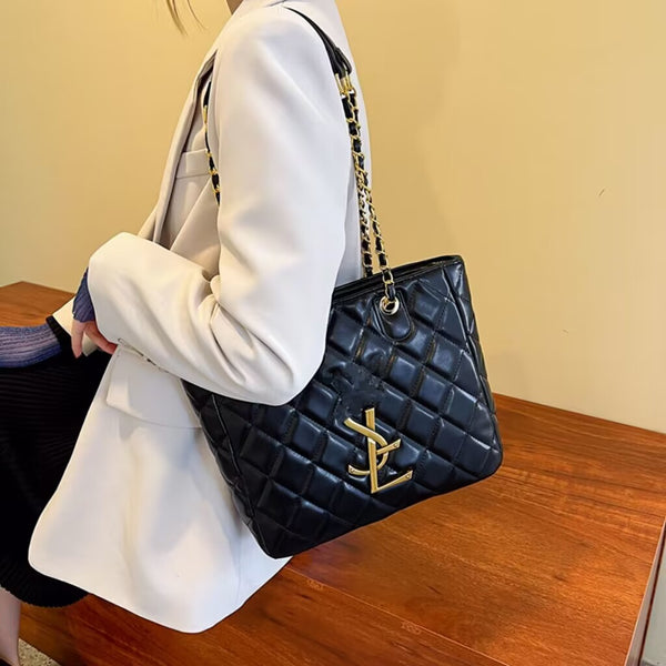 YL Large Quilted Chain Strap Shoulder Bag