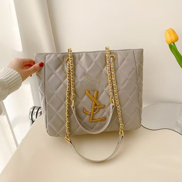 YL Large Quilted Chain Strap Shoulder Bag