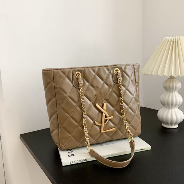 YL Large Quilted Chain Strap Shoulder Bag