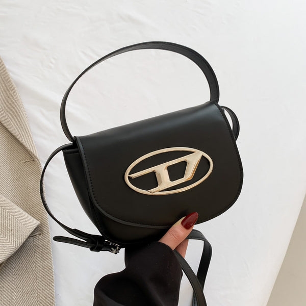 D Shoulder Bag With Long Strap