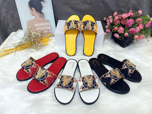 V Buckle One Line Slipper