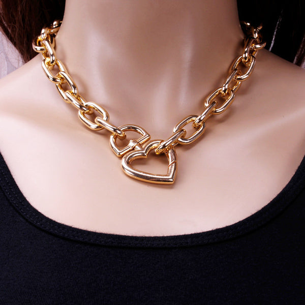 Links Necklace With Heart XL5719