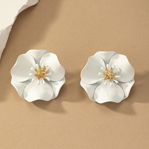 Sweet Camellia Earrings E899