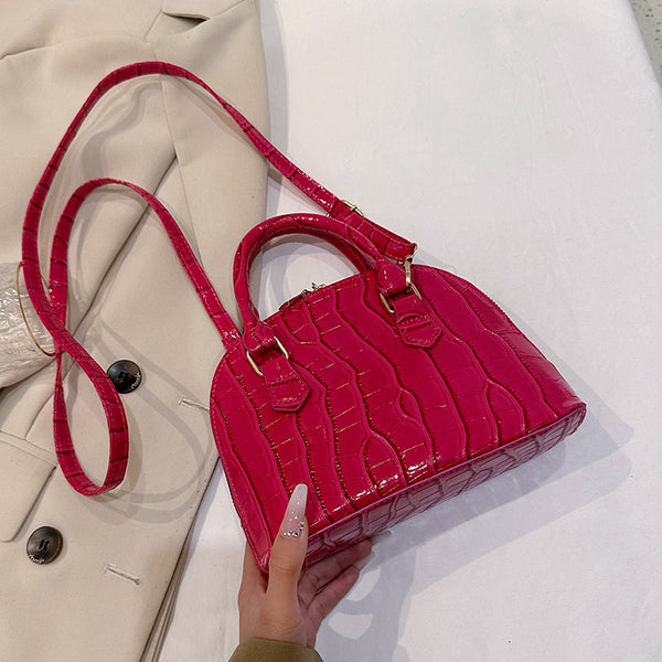 Oval Patent Sidebag 310