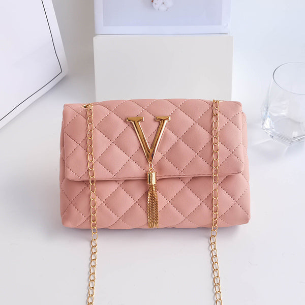 Quilted Sidebag With Tassel 58046