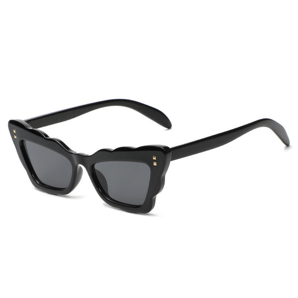 Wavy Cat Eye Sunglasses 451