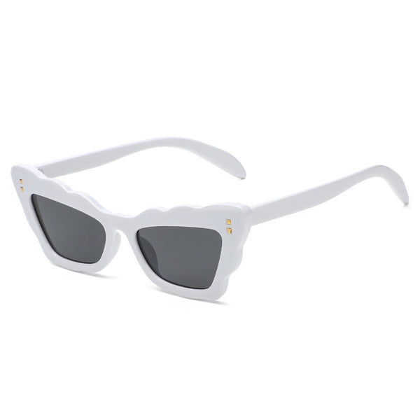 Wavy Cat Eye Sunglasses 451