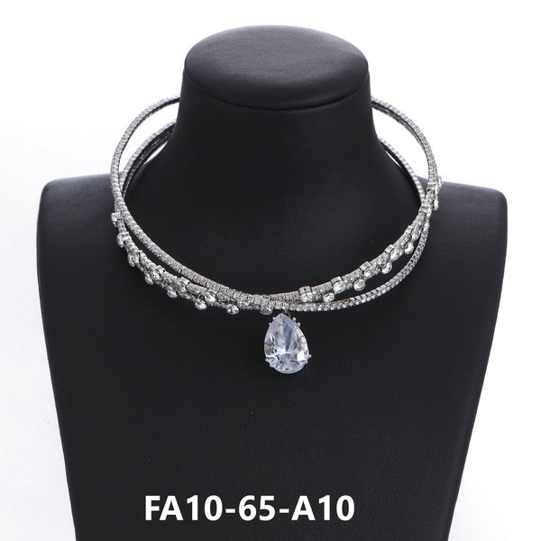 Diamante Necklace