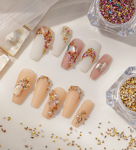 Nail Art Crushed Stones