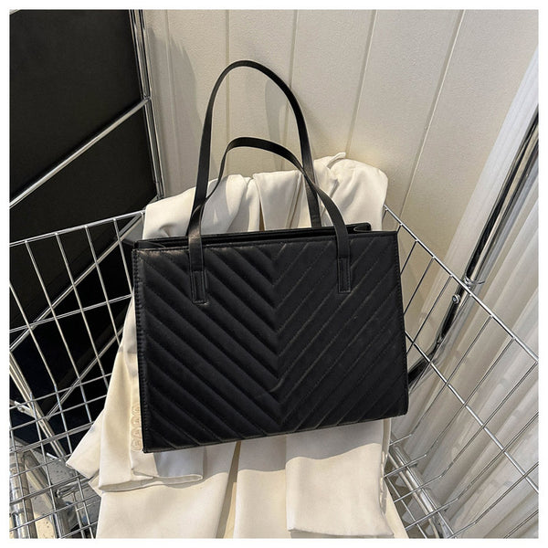 Large Quilted Handbags LX5181