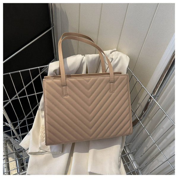 Large Quilted Handbags LX5181
