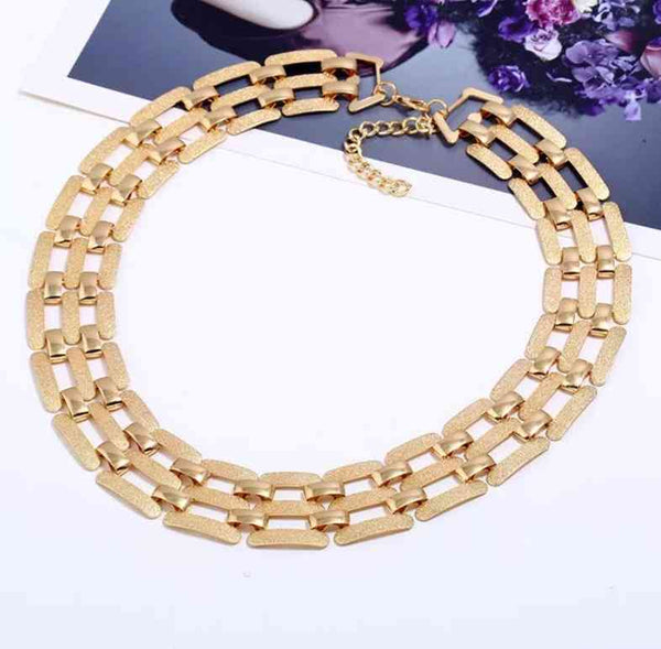 Short Clavicle Chain