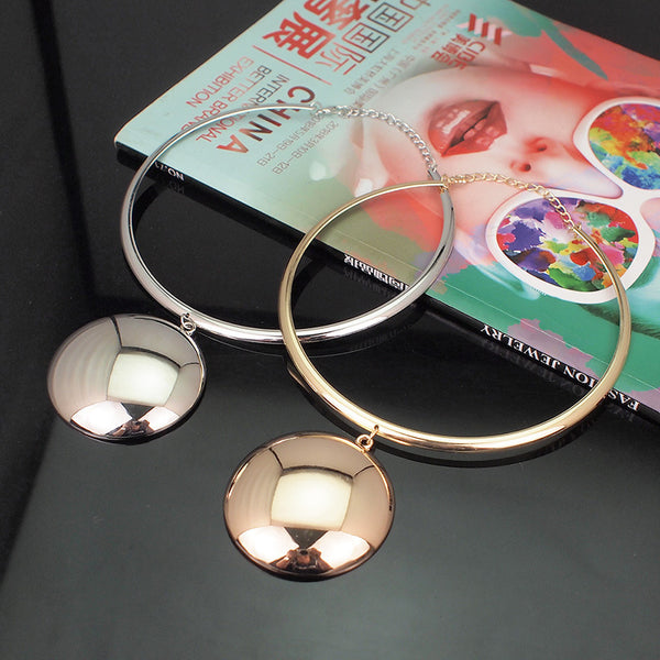 Circle Pendant Choker Set
