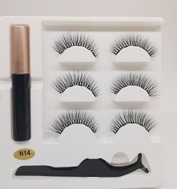 Magnetic Eyeliner, Eyelash Holder and Magnetic Eyelashes Set