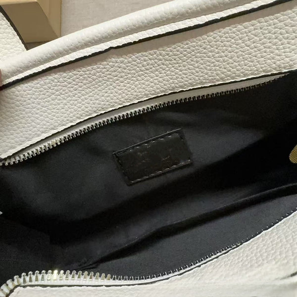 CH Cargo Tote