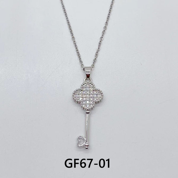 Clover Pendants Necklaces