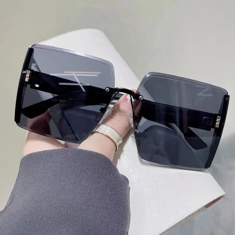 New Square Frame Sunglasses
