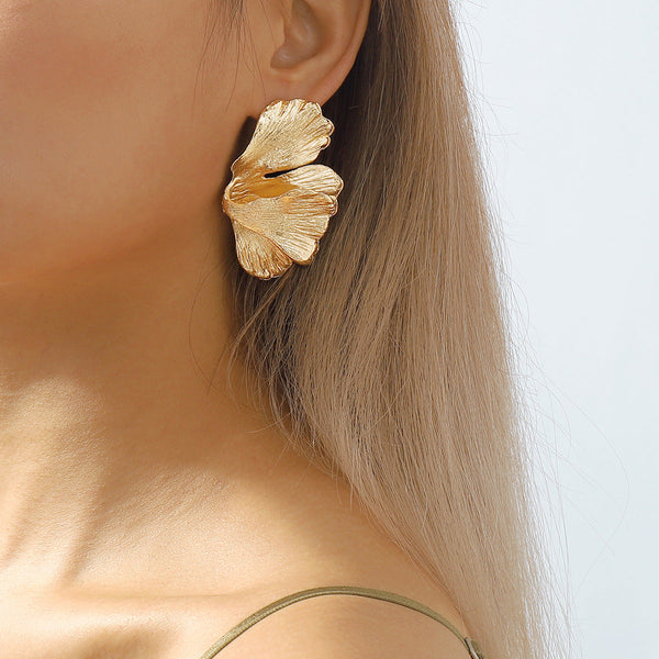 Exaggerated Ginkgo Leaf Earrings