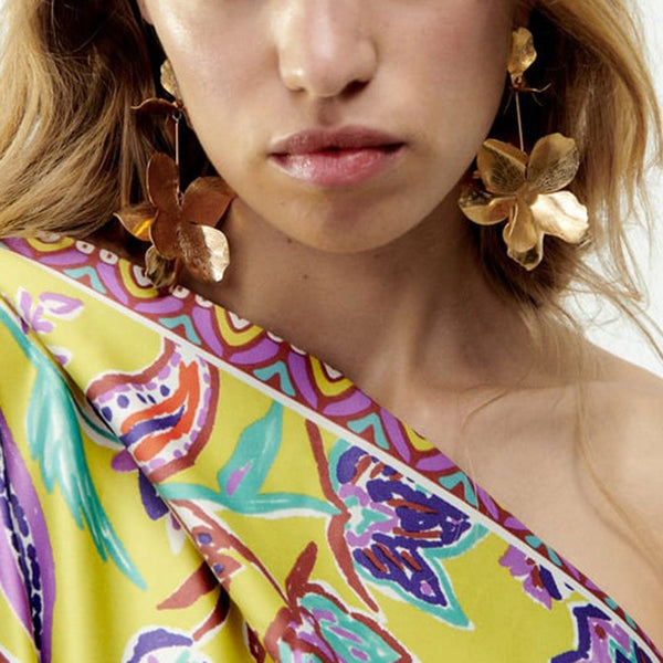 Exaggerated Flower Metal Earrings