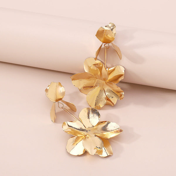 Exaggerated Flower Metal Earrings