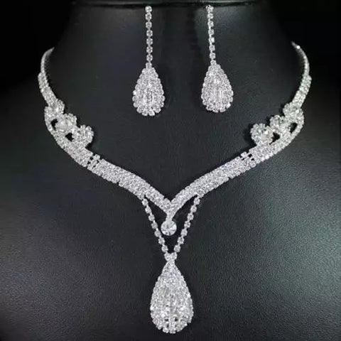 Simple Waterdrop Chain And Earring