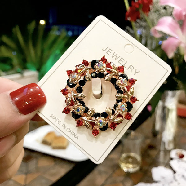 Xmas Broach