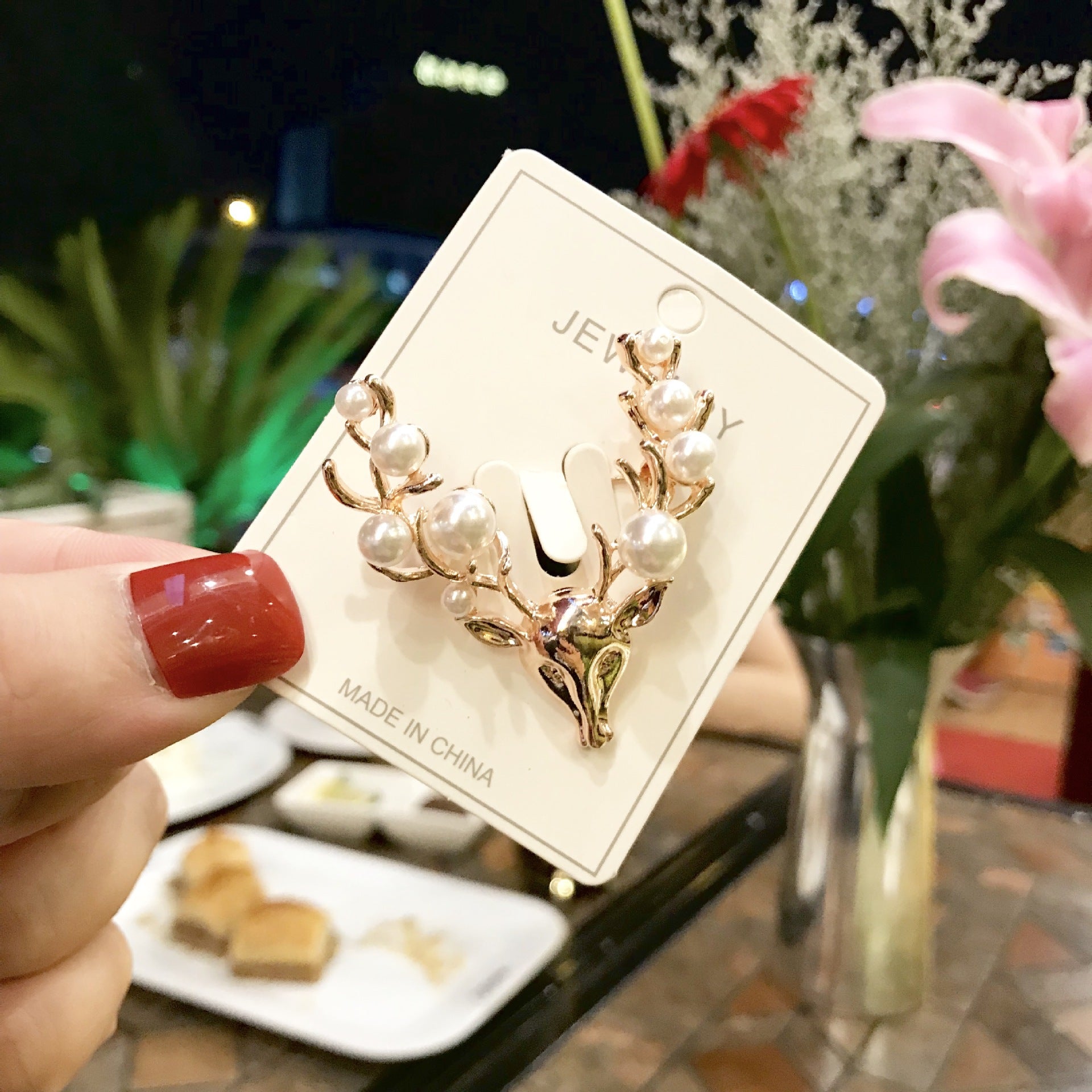 Xmas Broach